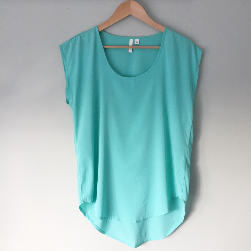 Frenchi Mint Green U-Neck Sleeveless Blouse
